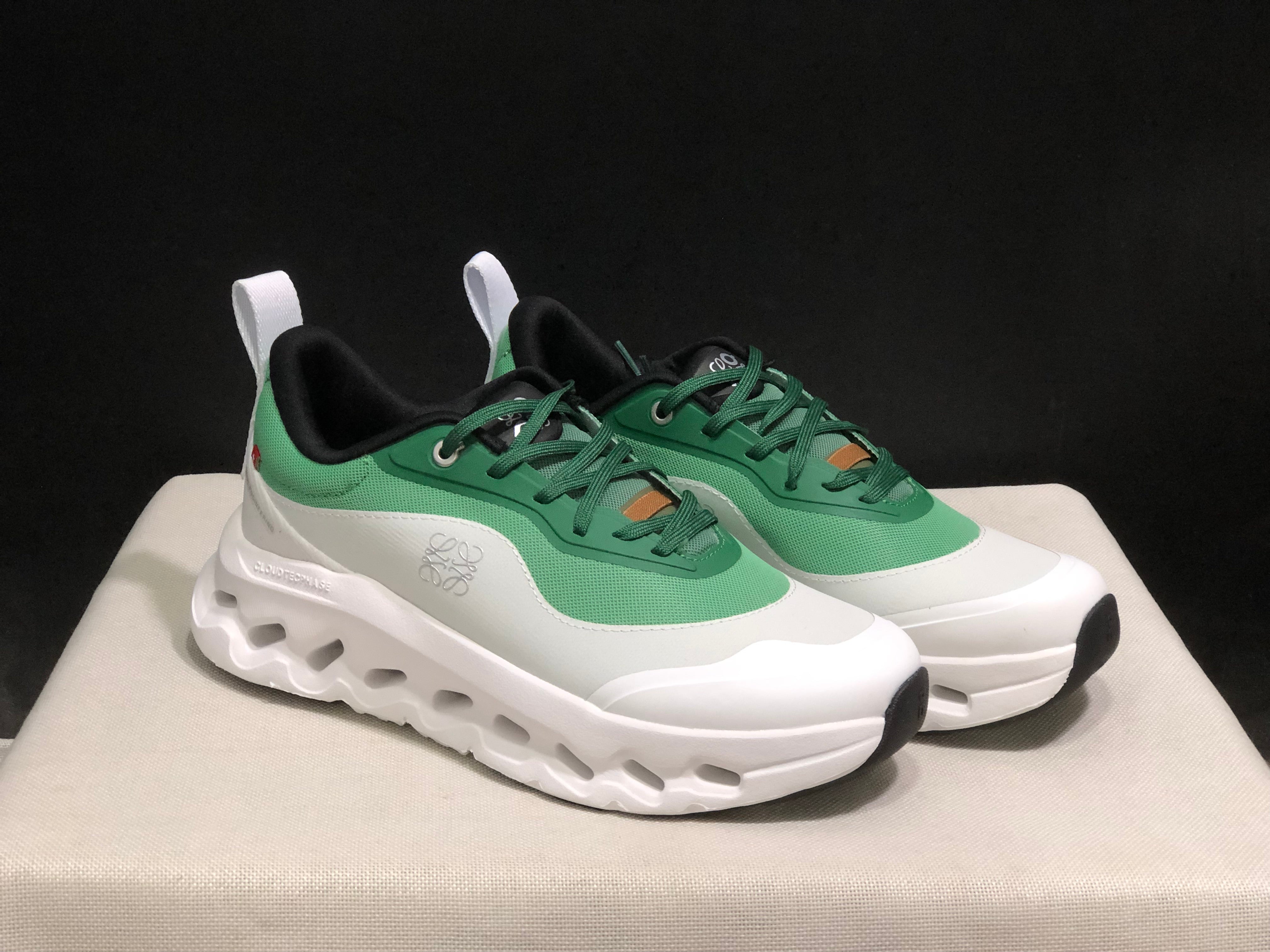 On x LOEWE Cloudtilt 2 'Green'