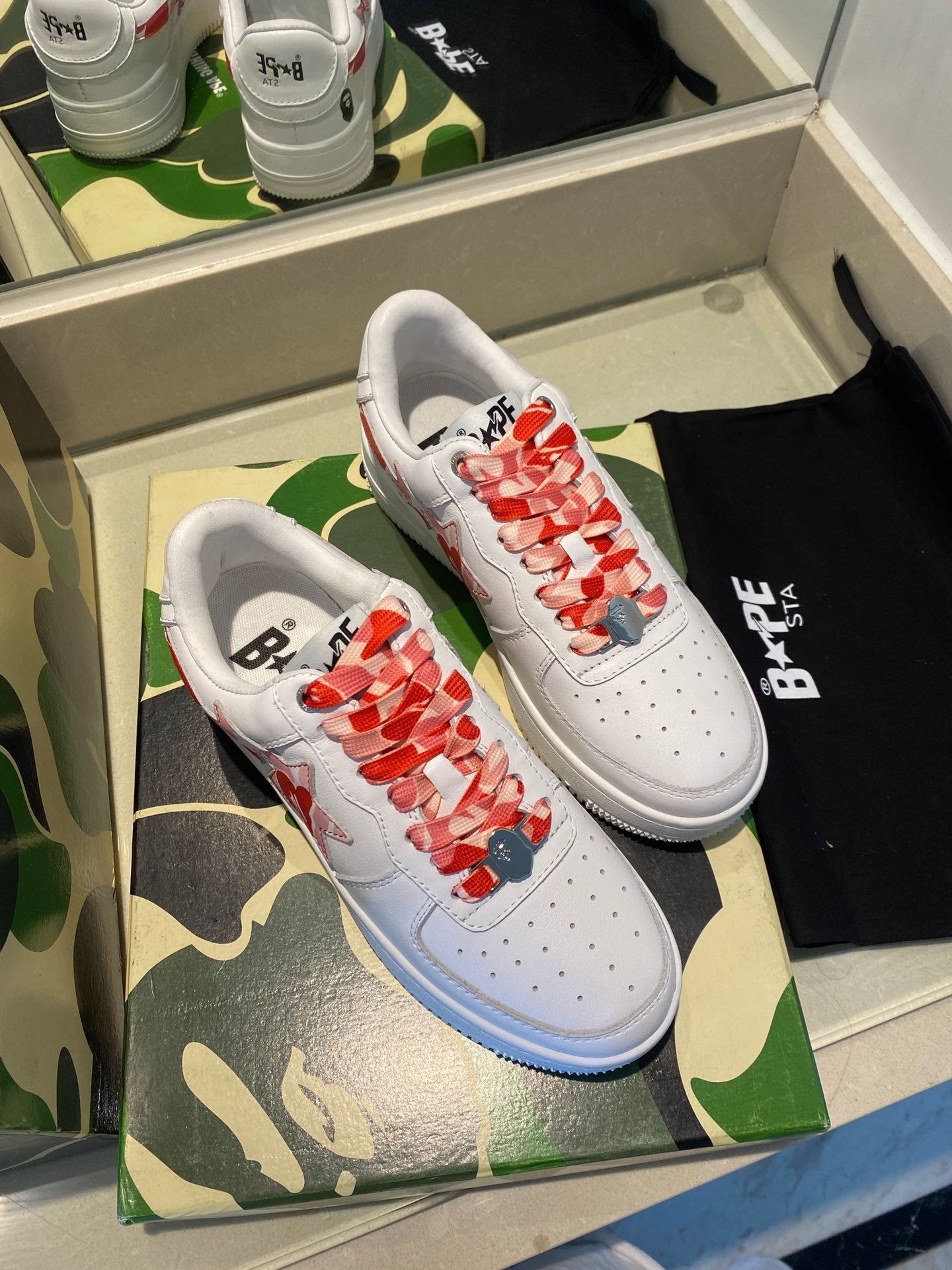 BAPE 'LOW ABC CAMO WHITE PINK'