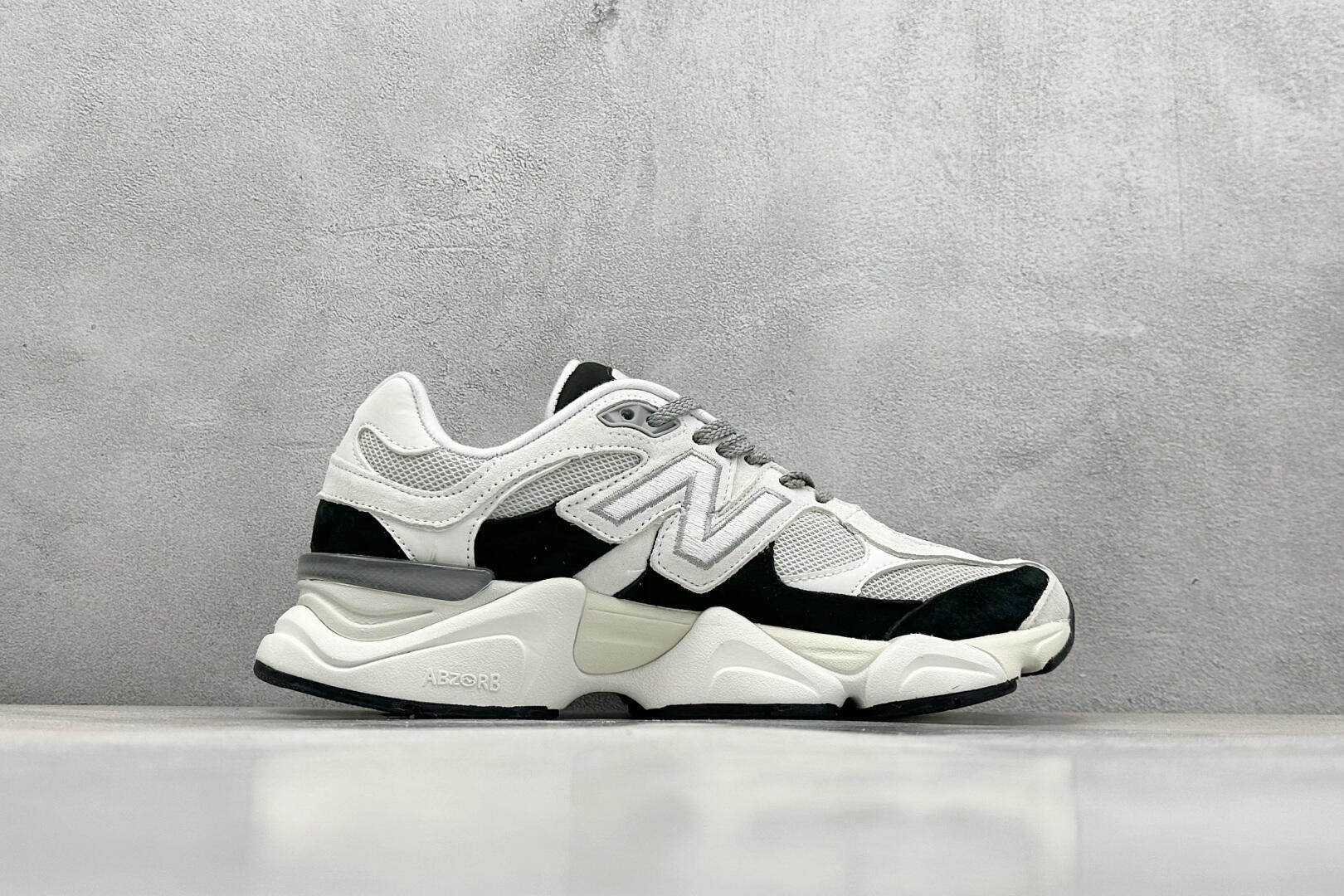 New Balance 9060 'Grey Jet Black'