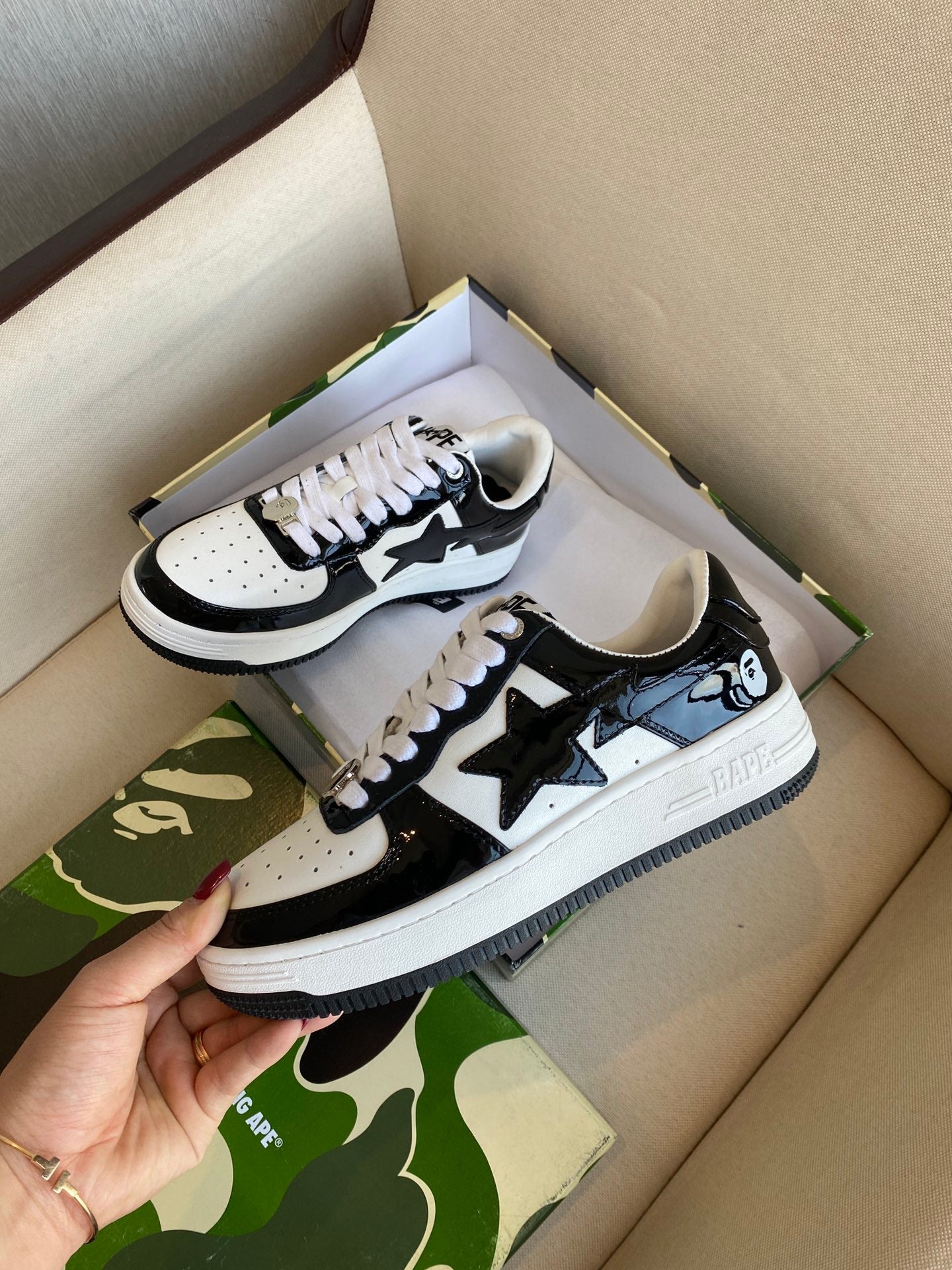 BAPE STA 'BLACK WHITE'