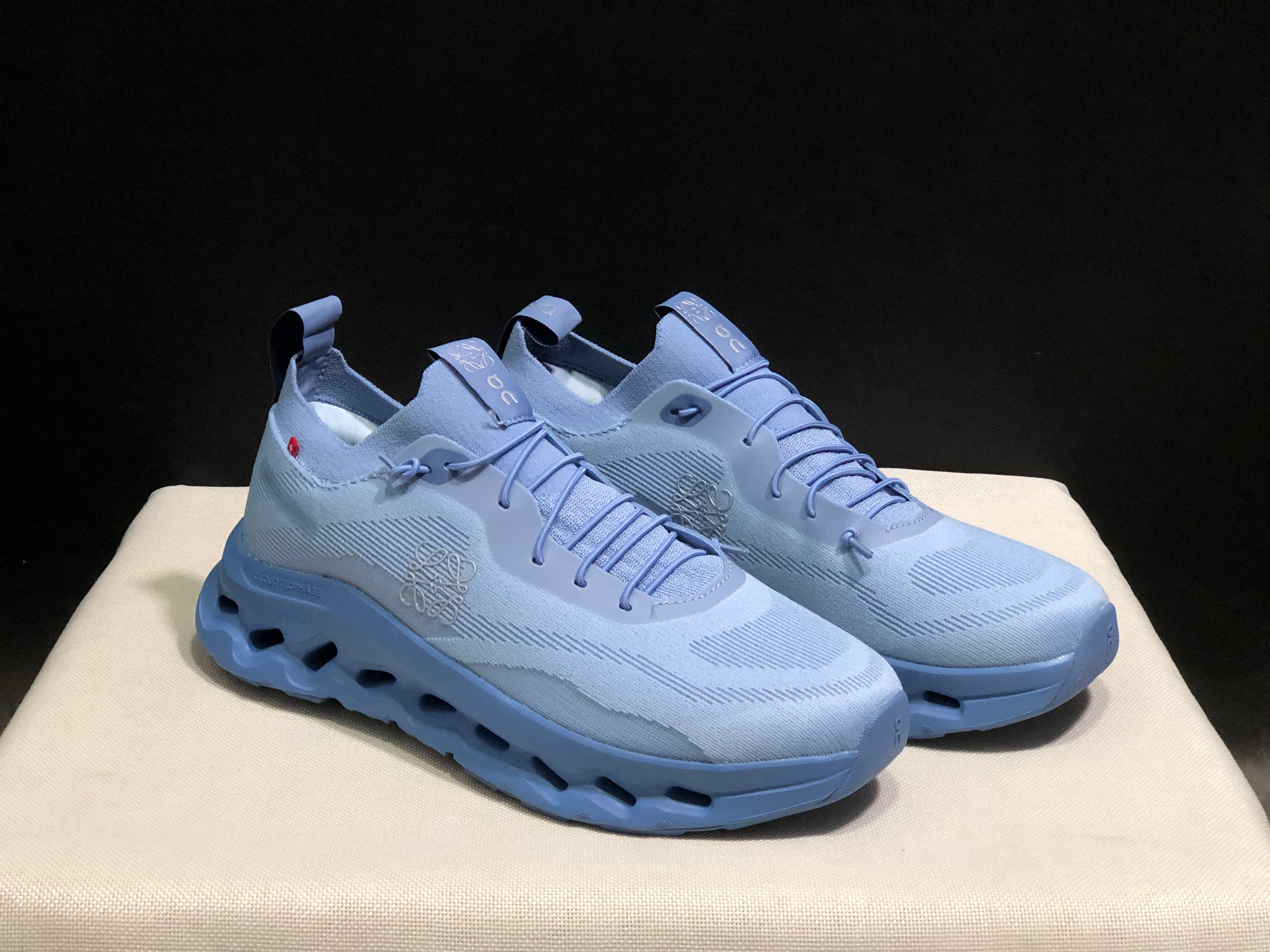 On x LOEWE Cloudtilt 'Baby Blue'