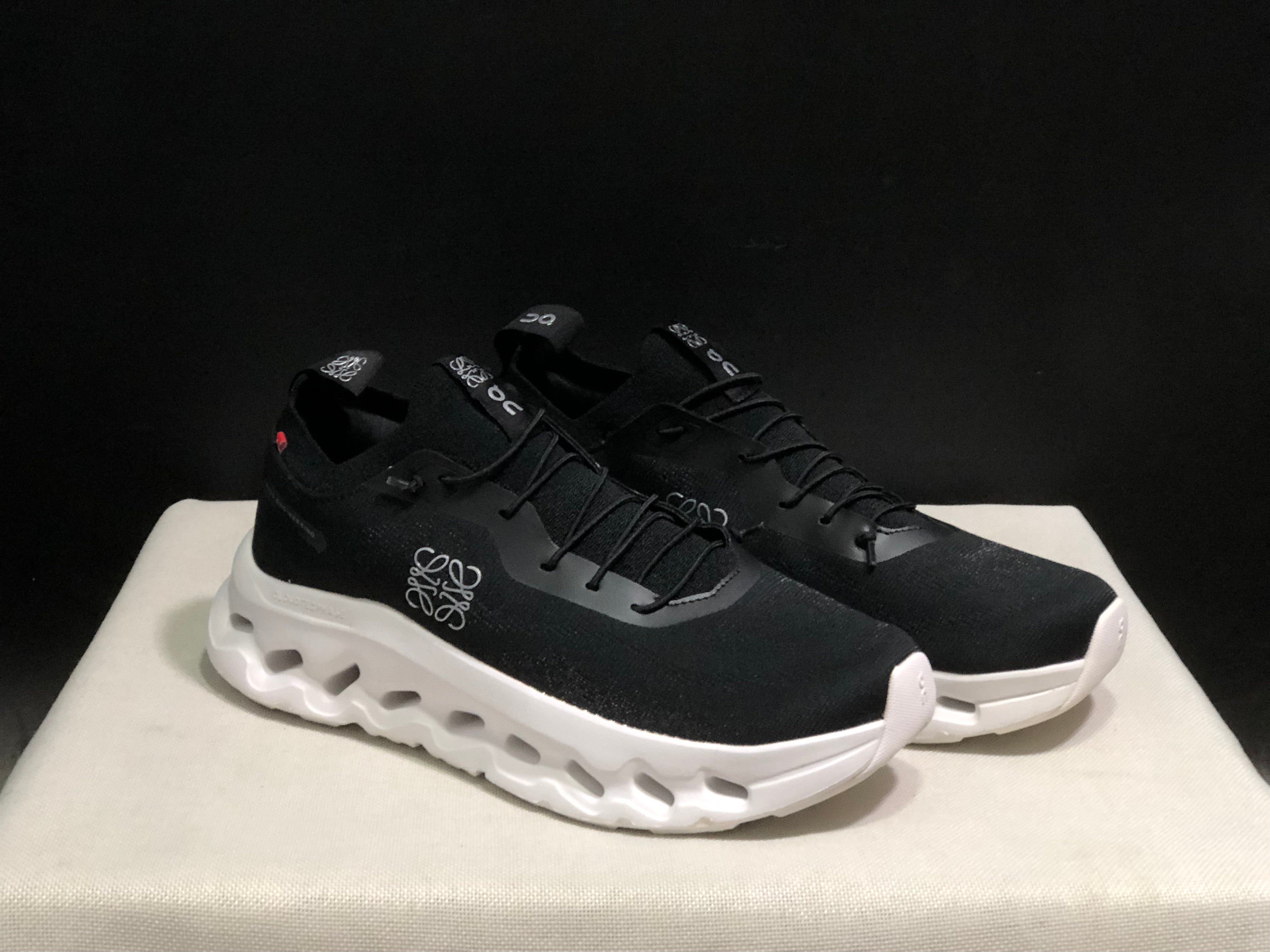 On x LOEWE Cloudtilt 'Black - White'