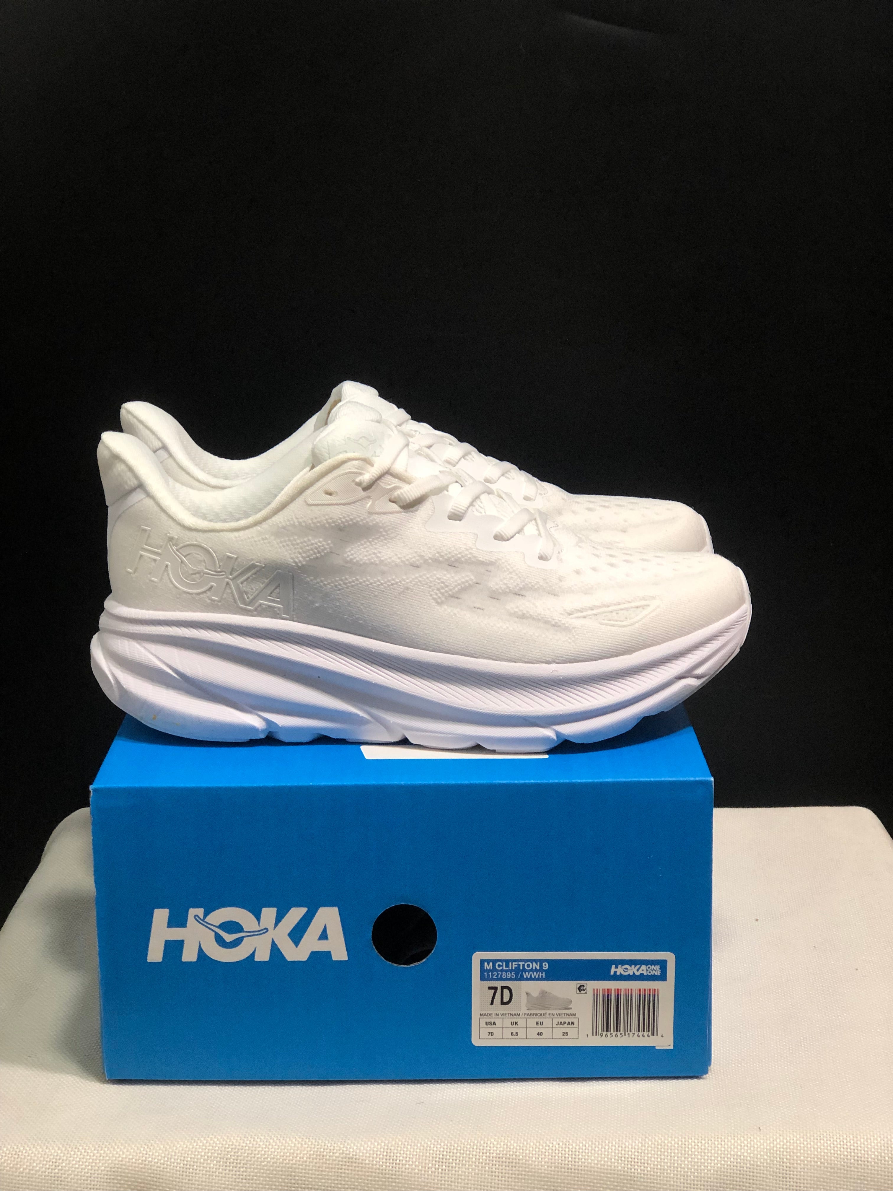 Hoka Clifton 9 'Beige-Pink'