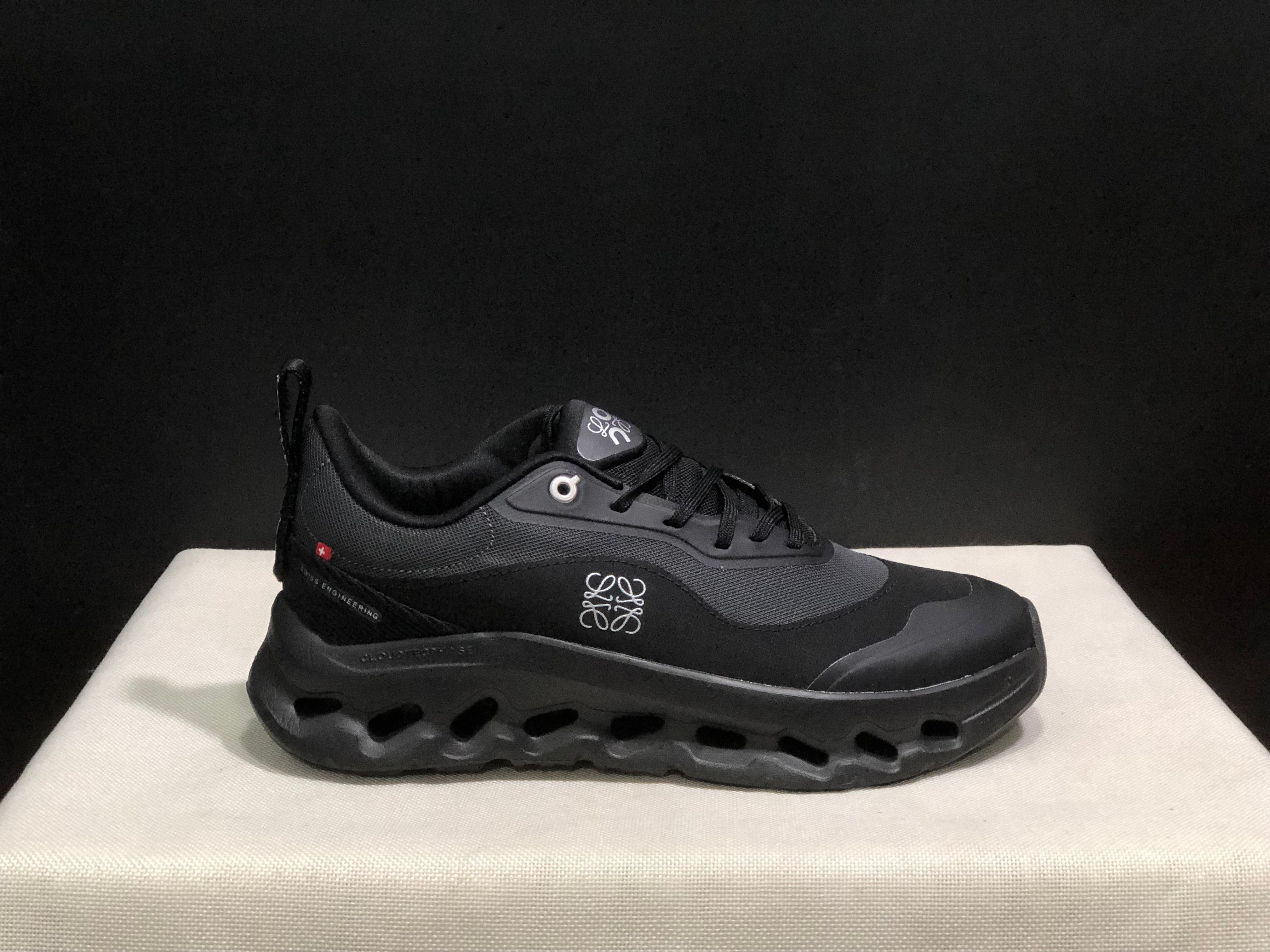 On x LOEWE Cloudtilt 2 'Black'
