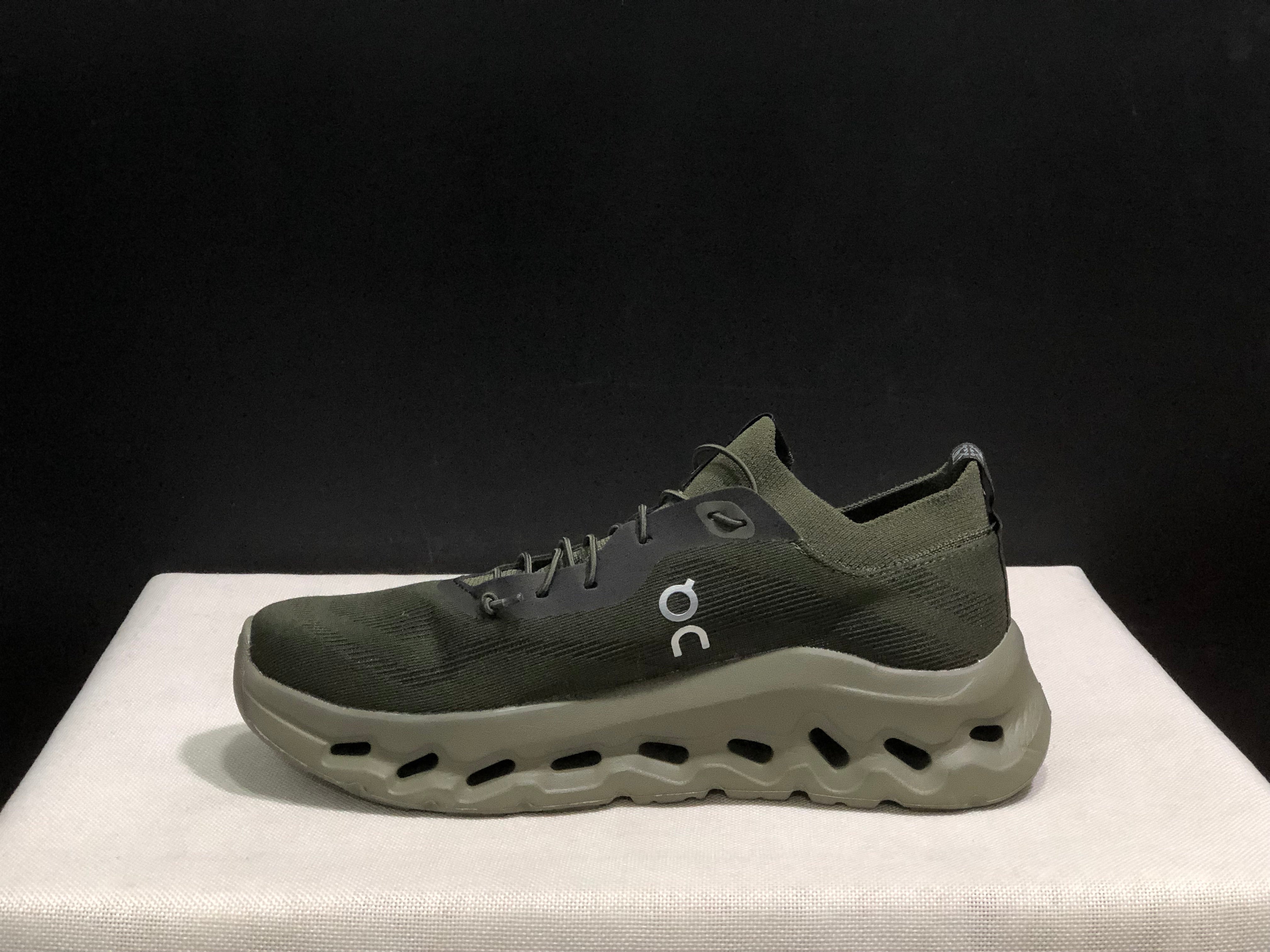 On x LOEWE Cloudtilt 'Green'