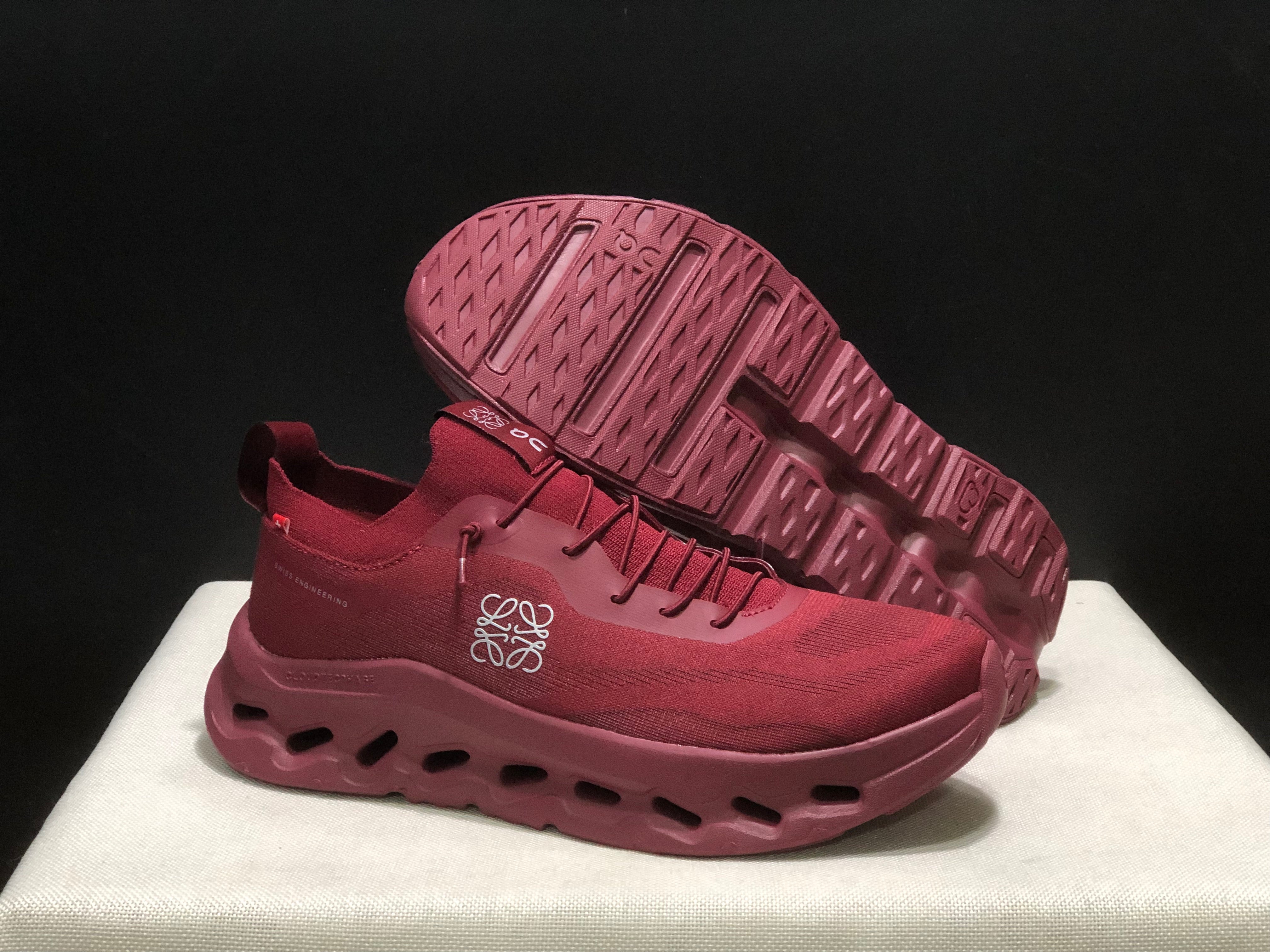 On x LOEWE Cloudtilt 'Red'