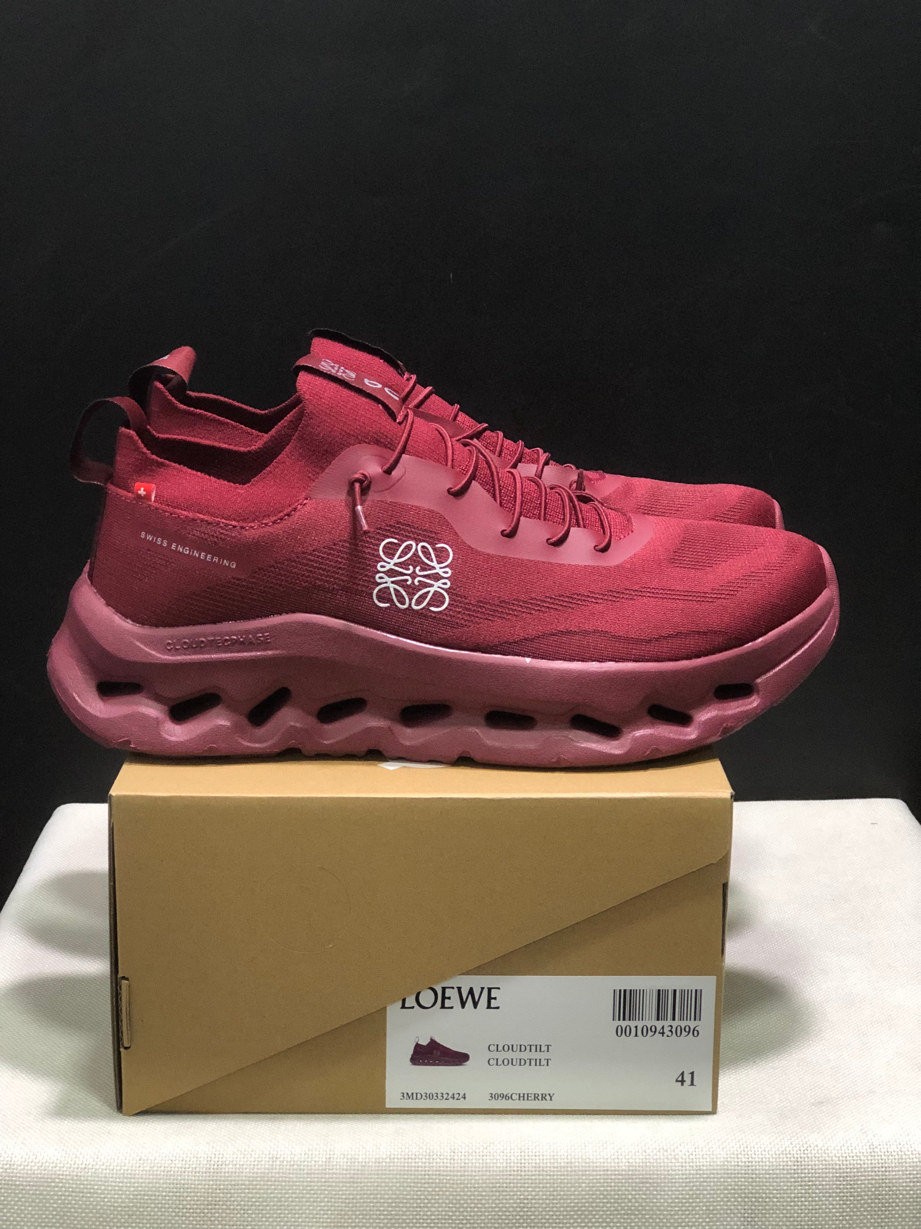 On x LOEWE Cloudtilt 'Red'