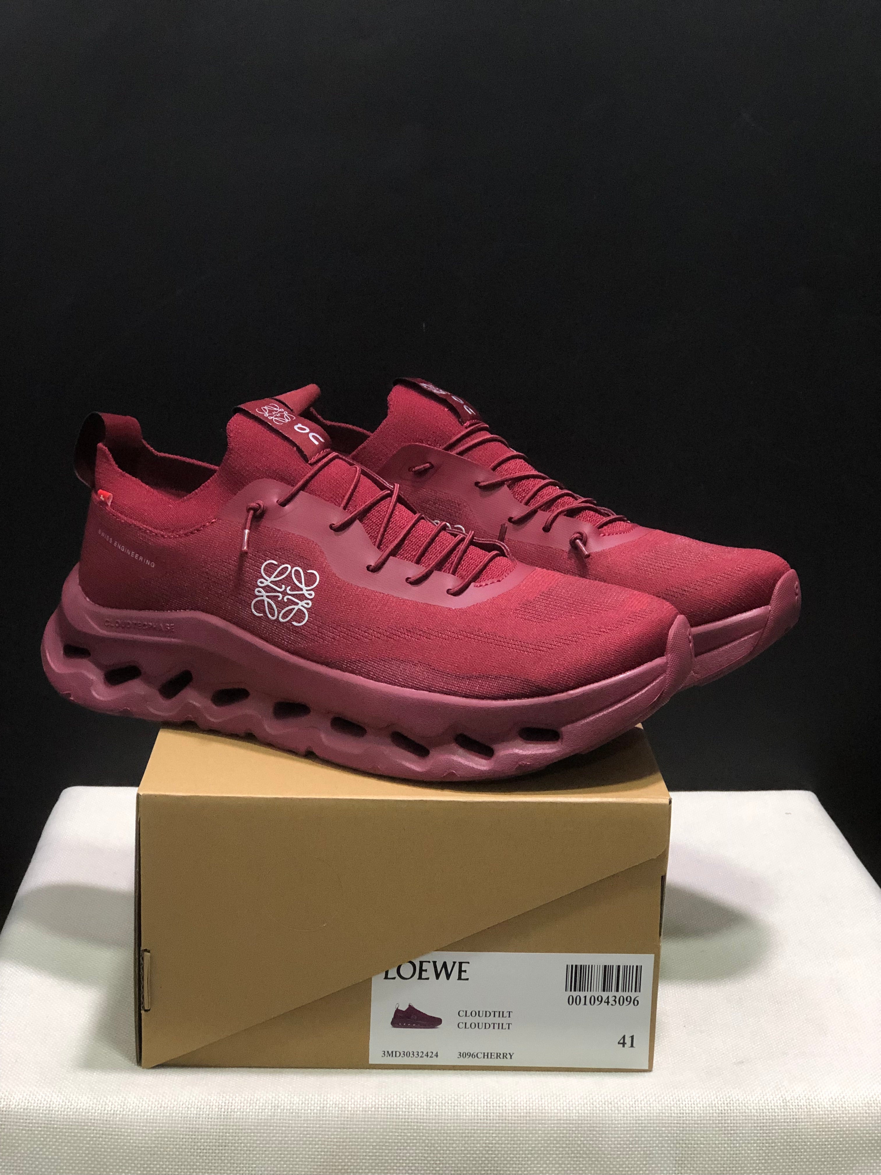On x LOEWE Cloudtilt 'Red'