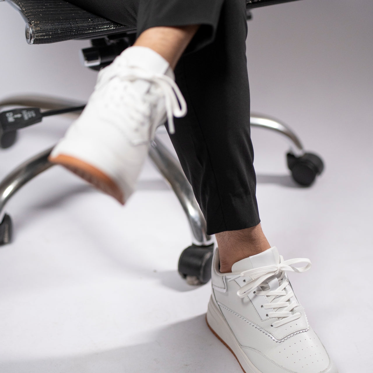 Tênis Casual Altro Boost - Aumenta Altura 10cm - Couro - Branco