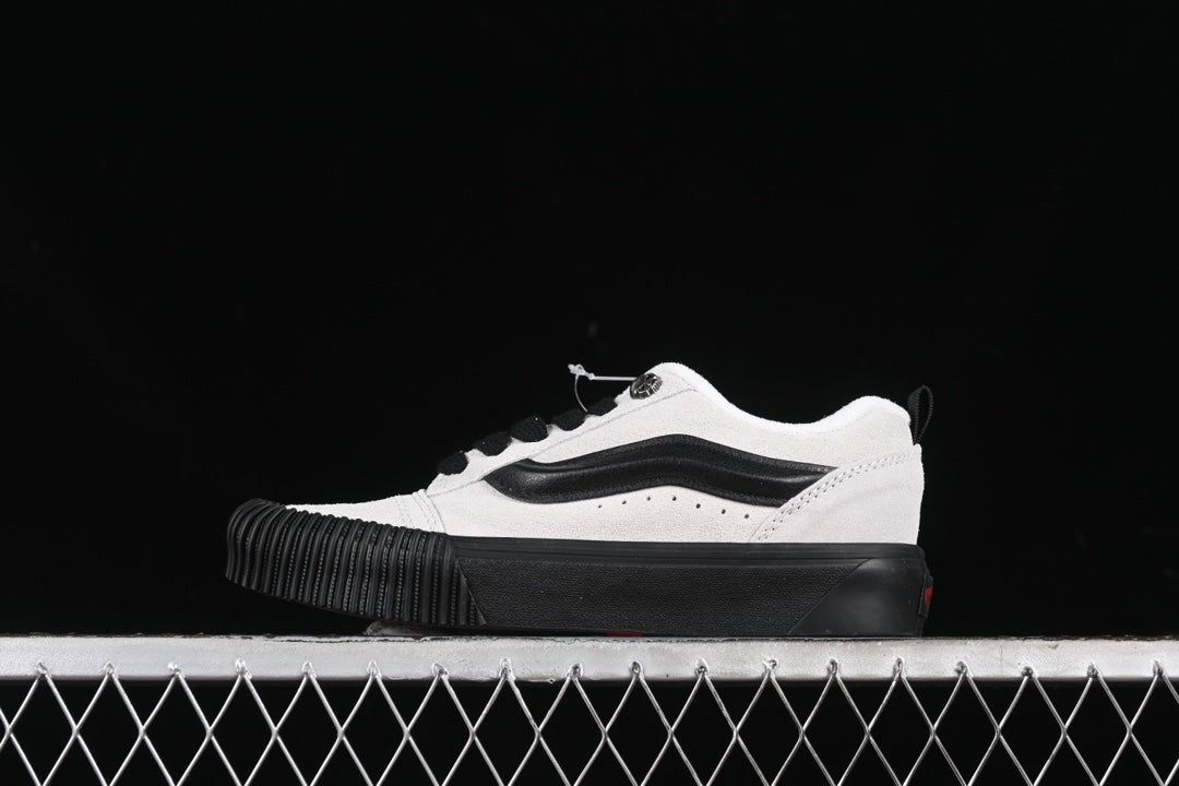 Vans Knu Skool White and Black