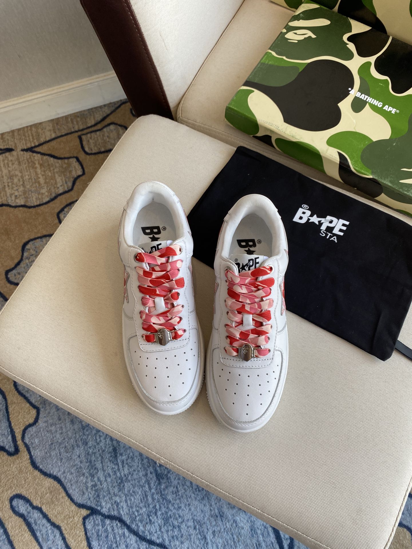 BAPE 'LOW ABC CAMO WHITE PINK'