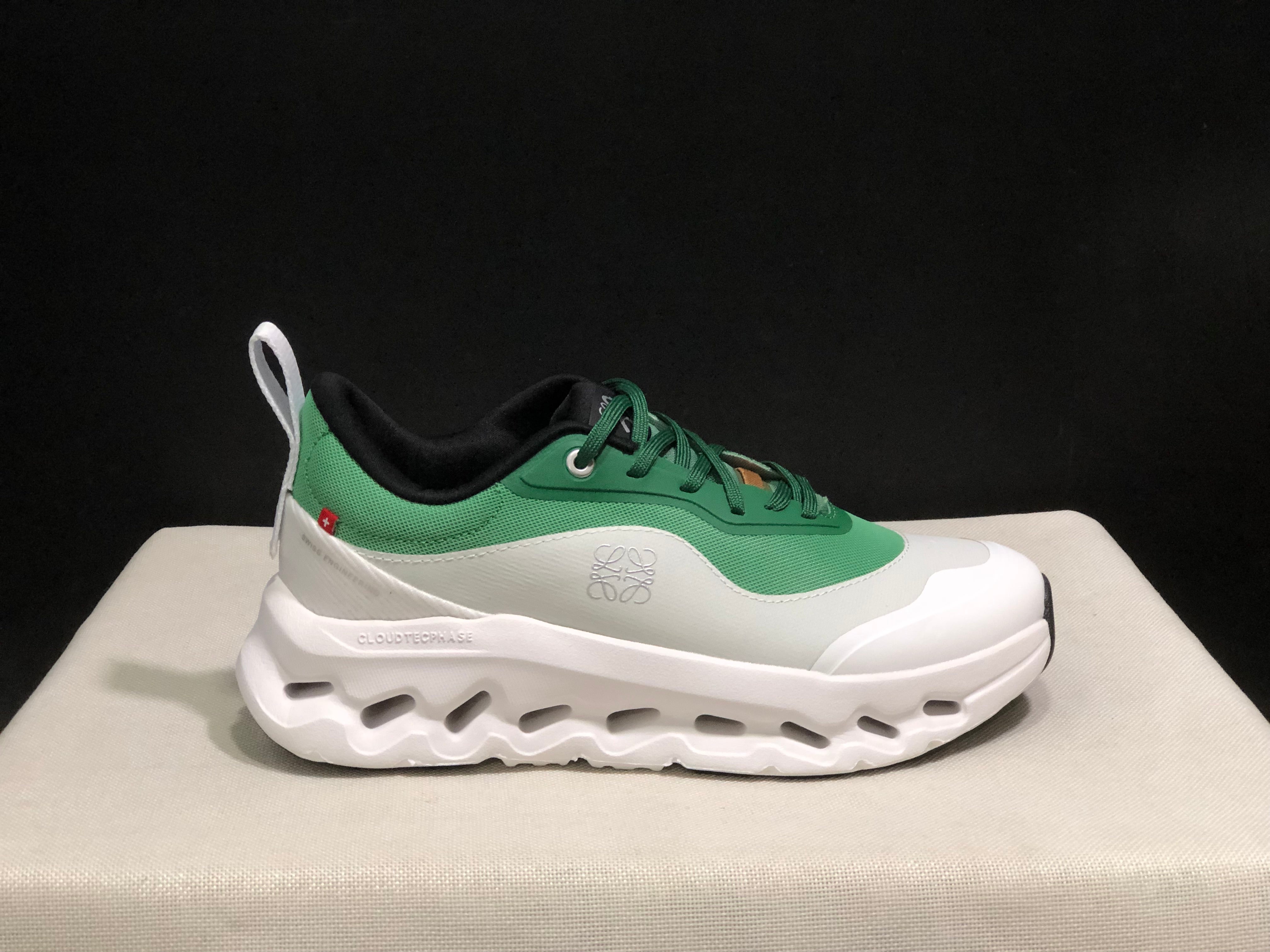 On x LOEWE Cloudtilt 2 'Green'