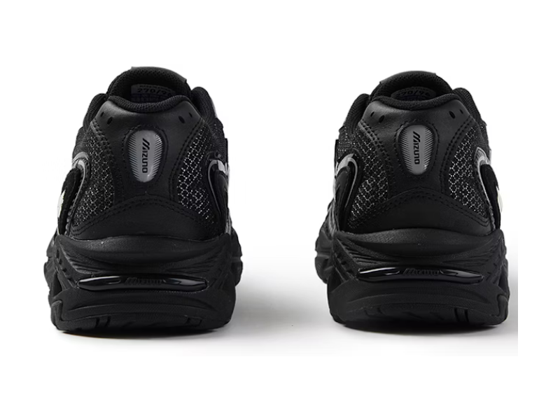 Mizuno Adventure Twe 'Black'