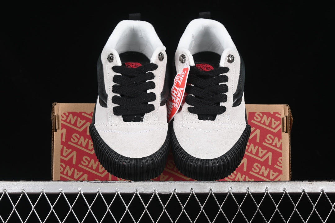 Vans Knu Skool White and Black