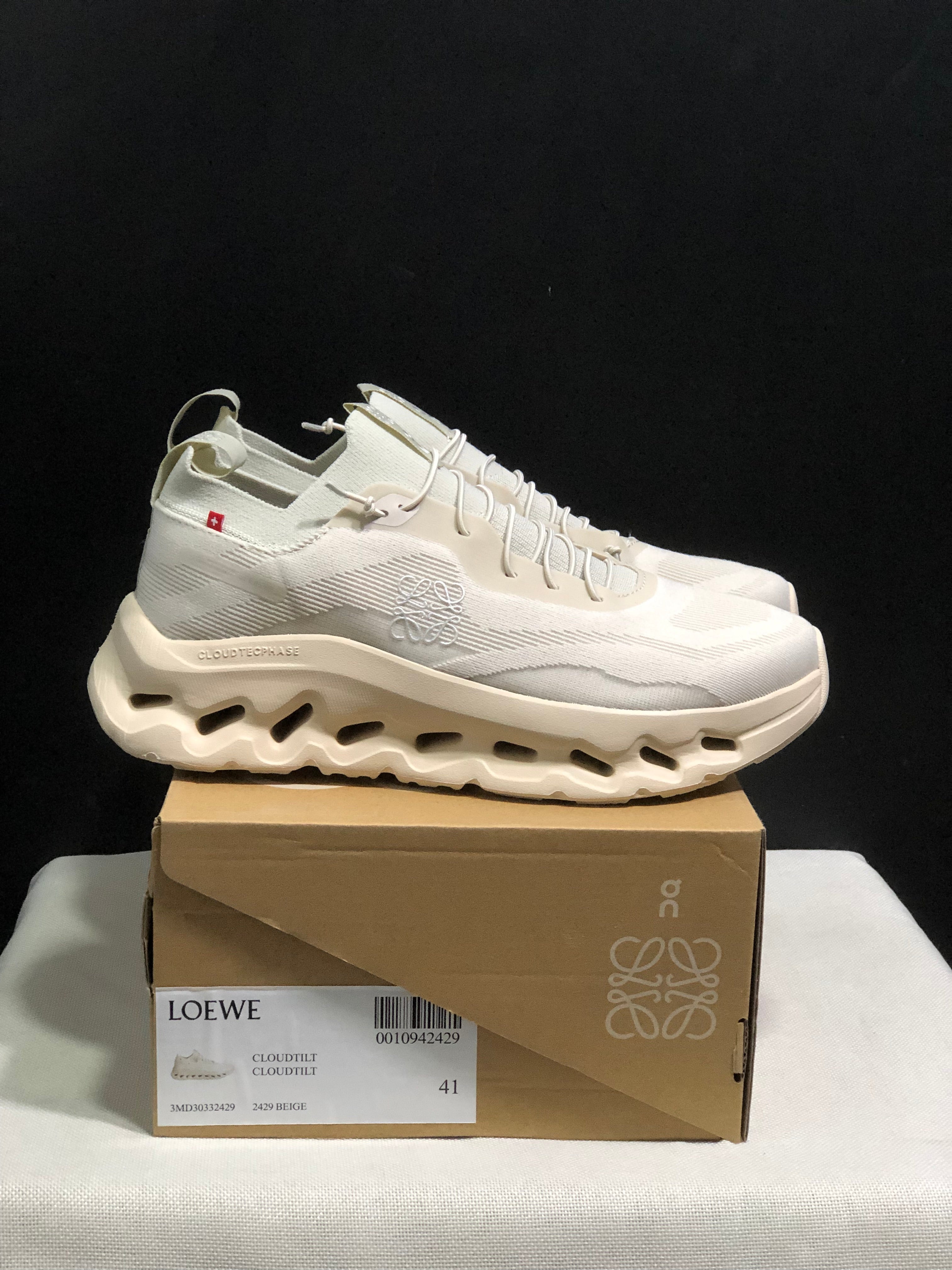 On x LOEWE Cloudtilt 'Beige'