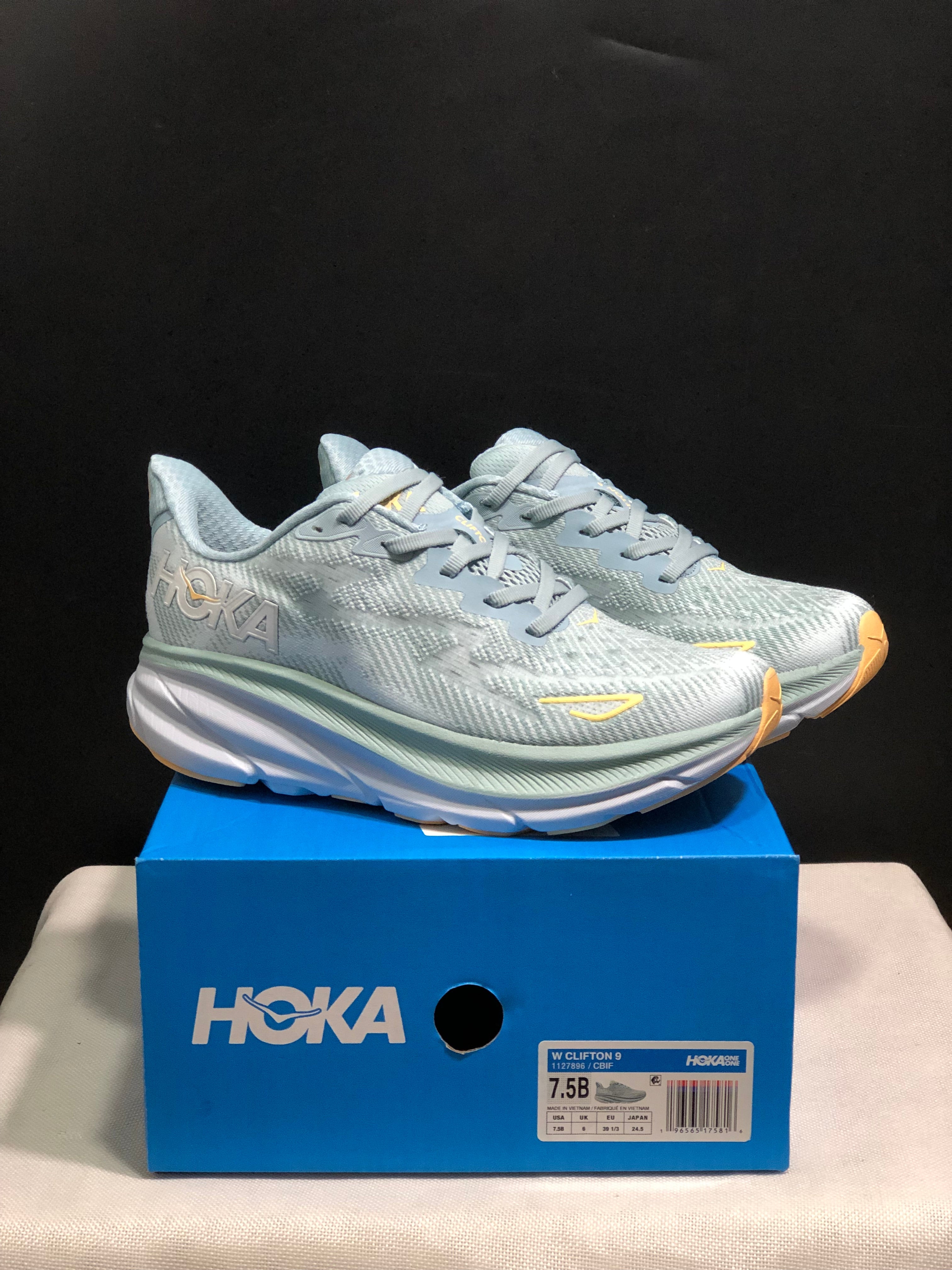 Hoka Clifton 9 'Beige-Pink'