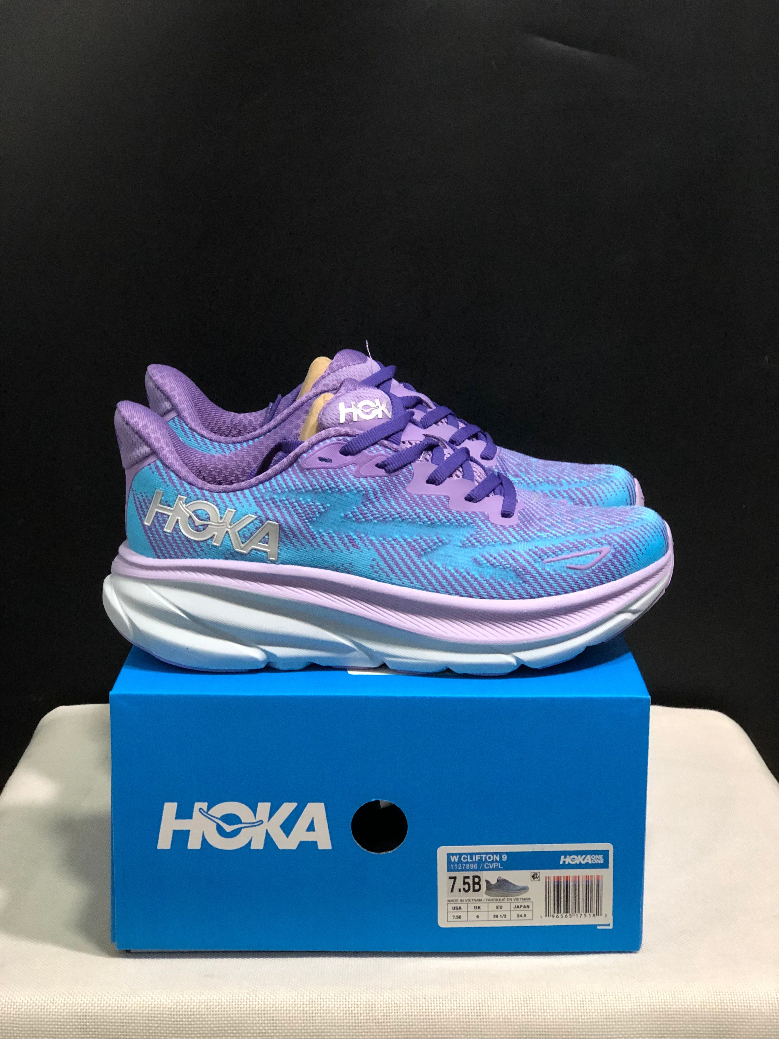 Hoka Clifton 9 'Beige-Pink'