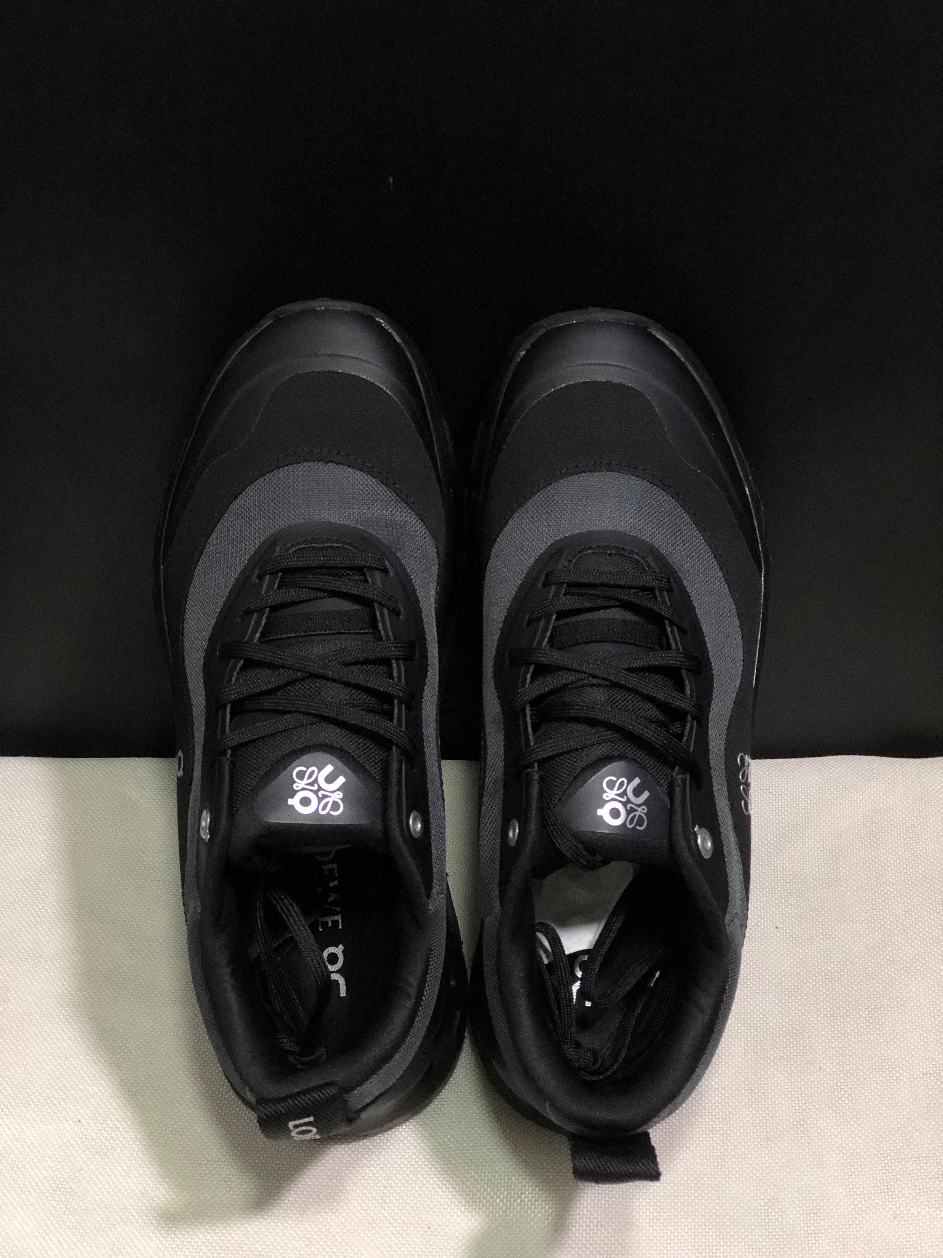 On x LOEWE Cloudtilt 2 'Black'