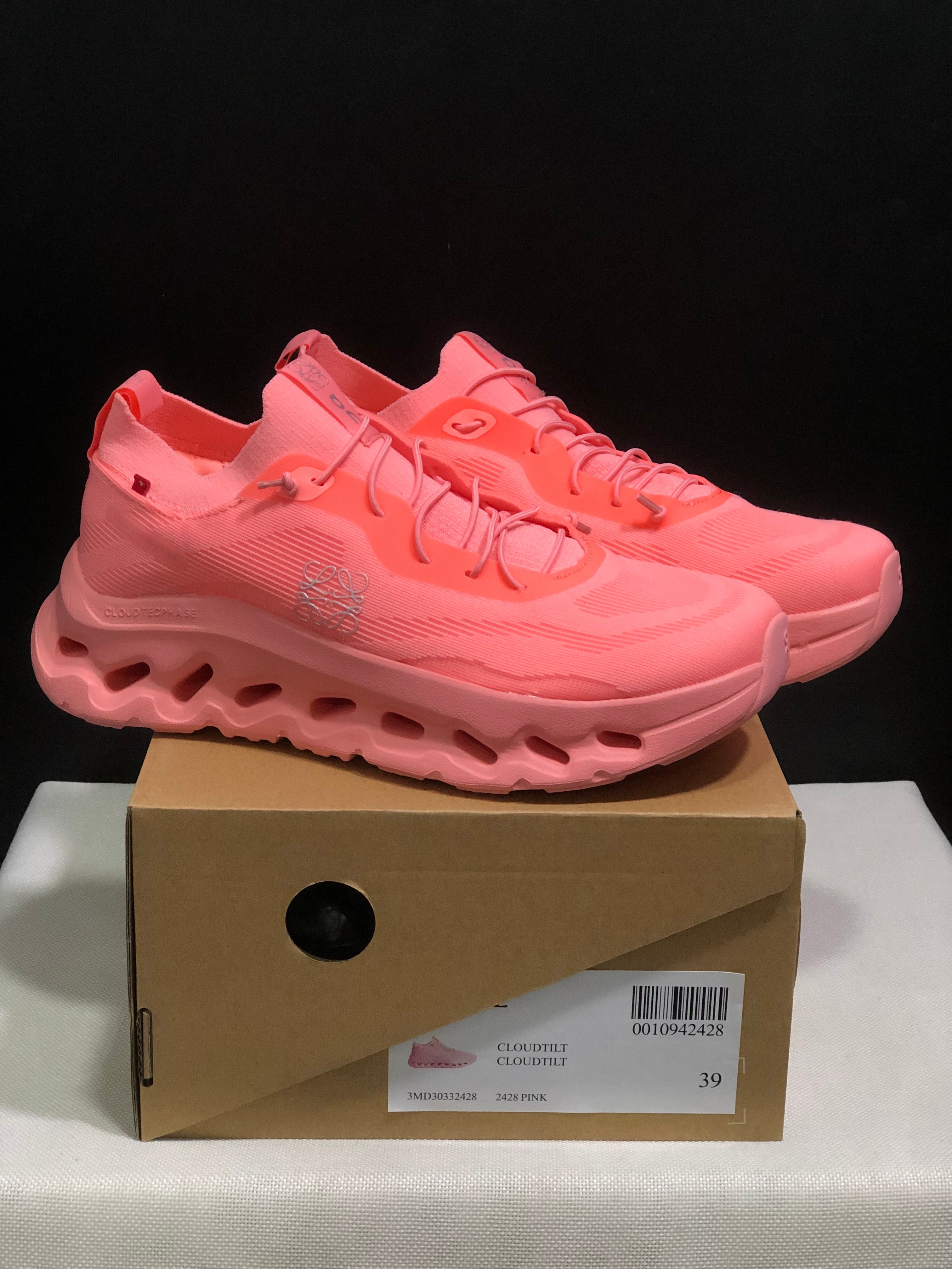On x LOEWE Cloudtilt 'Pink'
