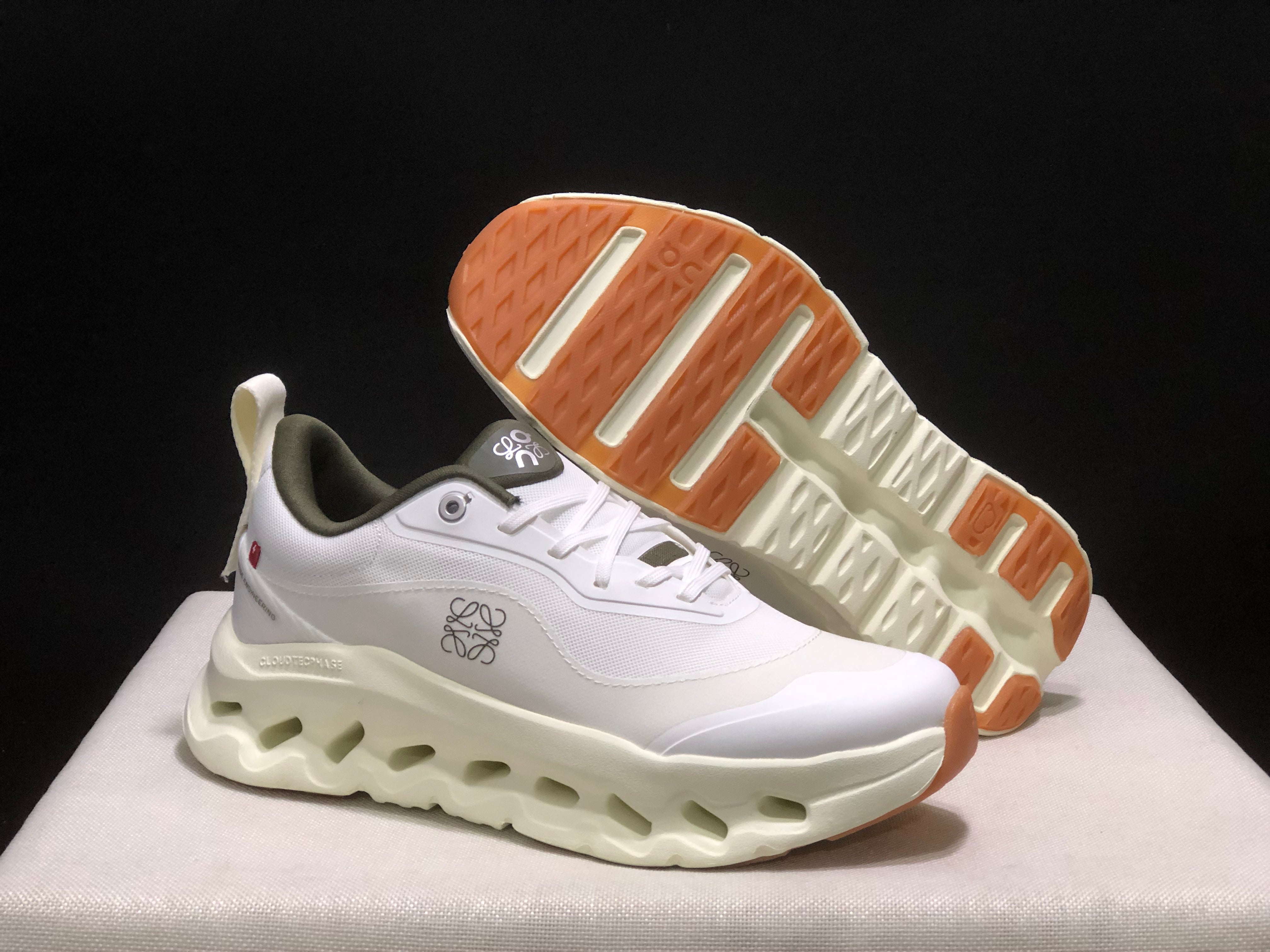 On x LOEWE Cloudtilt 2 'White/Green'