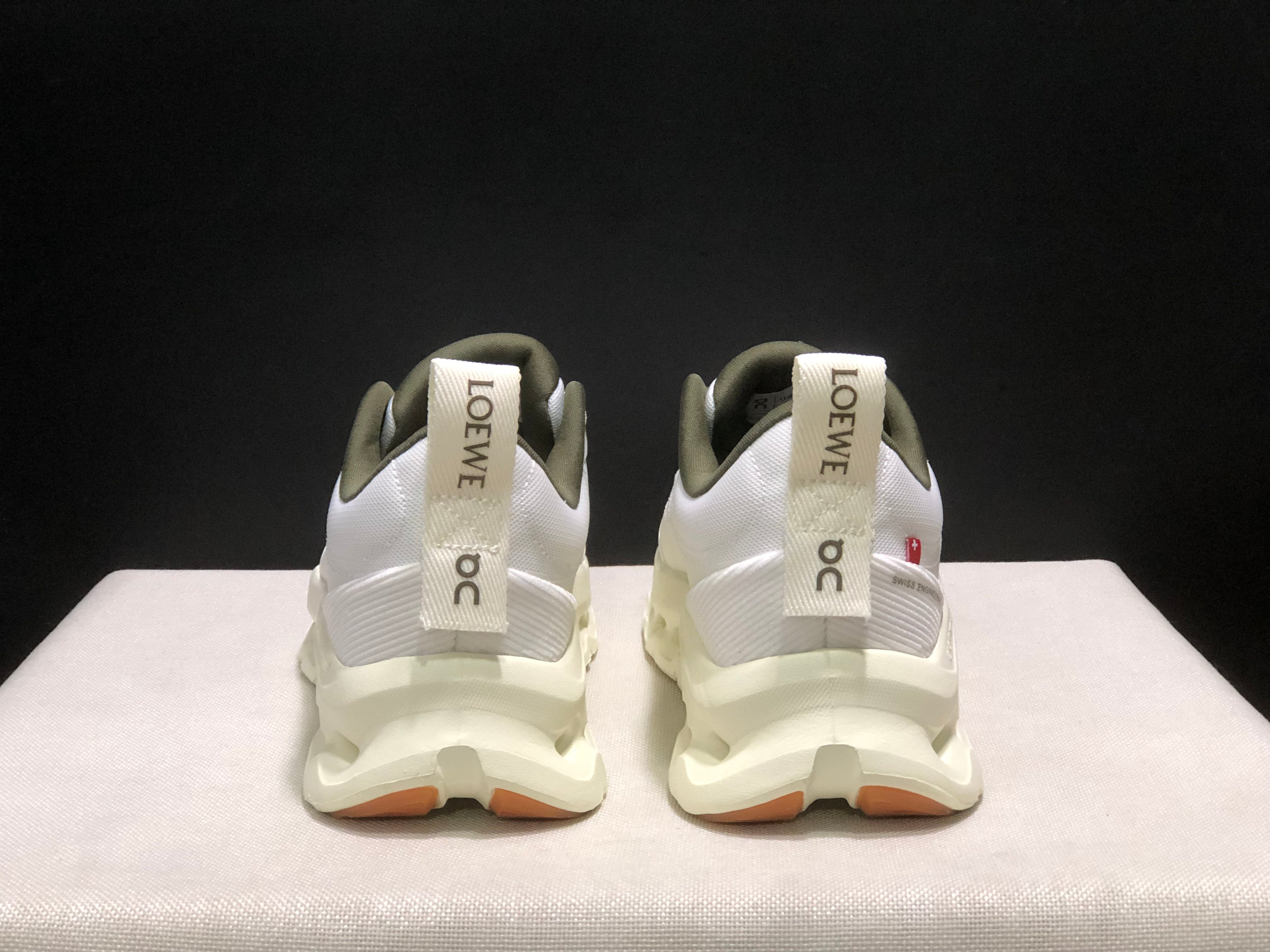 On x LOEWE Cloudtilt 2 'White/Green'