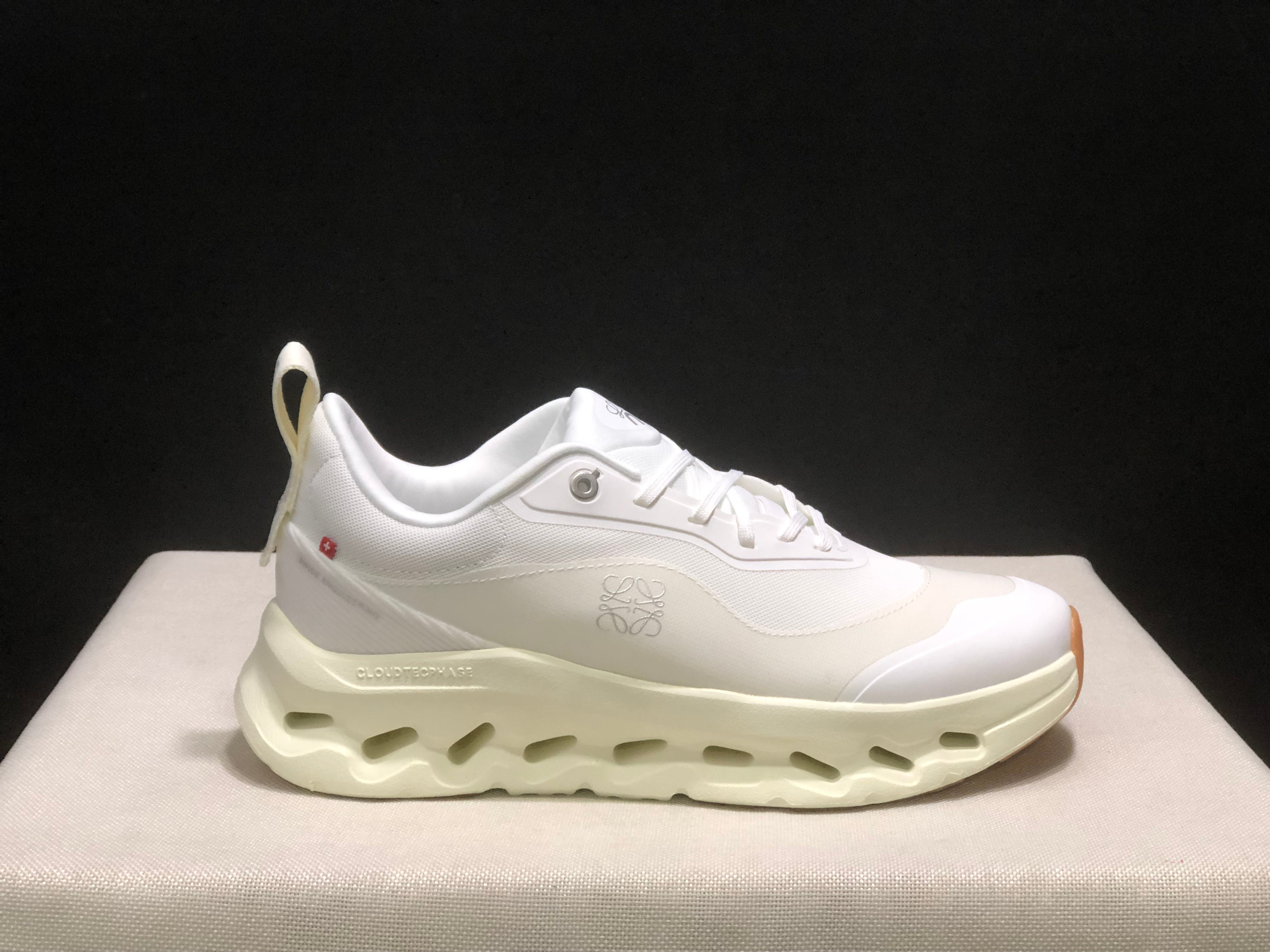 On x LOEWE Cloudtilt 2 'White'