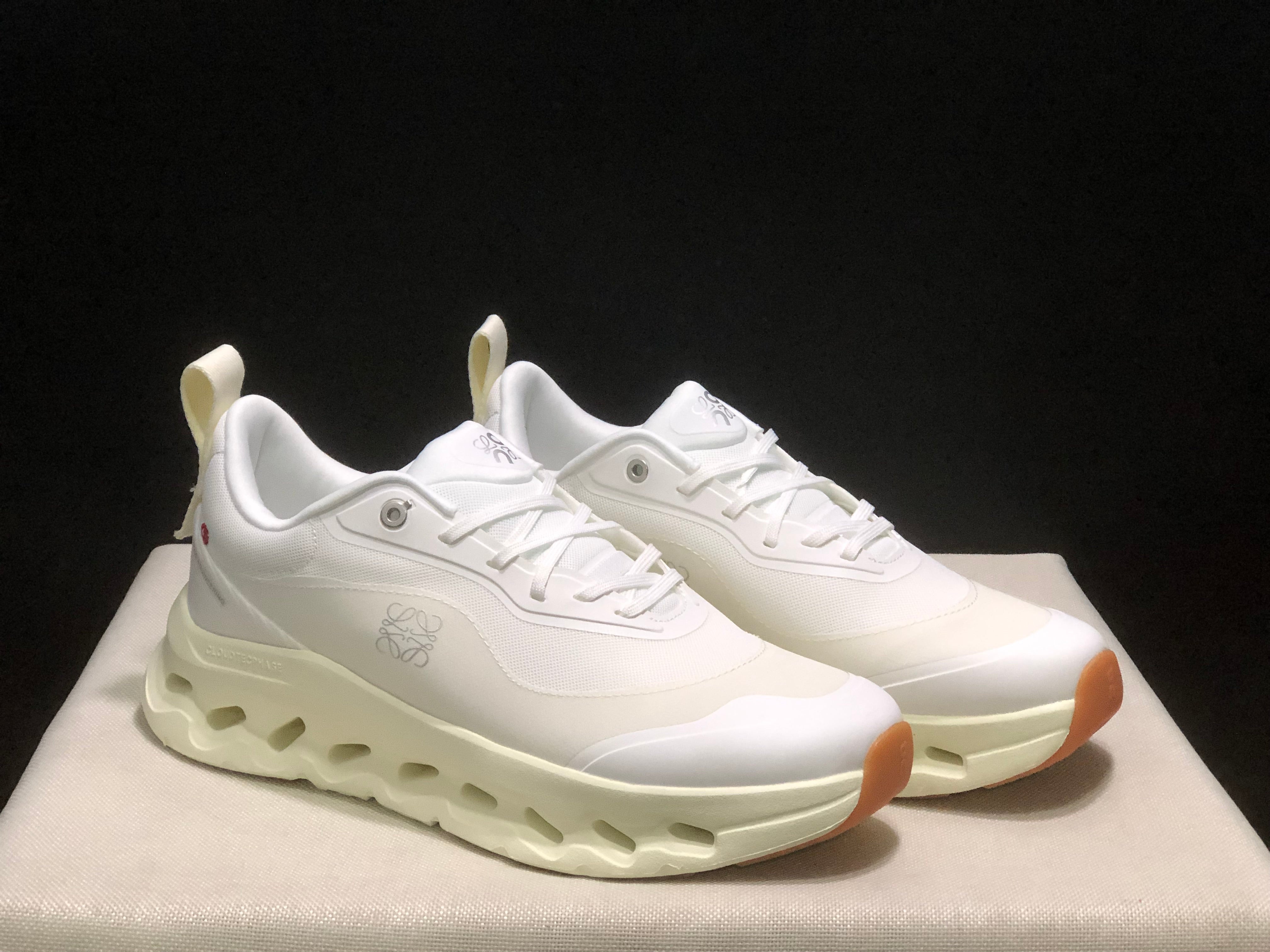On x LOEWE Cloudtilt 2 'White'